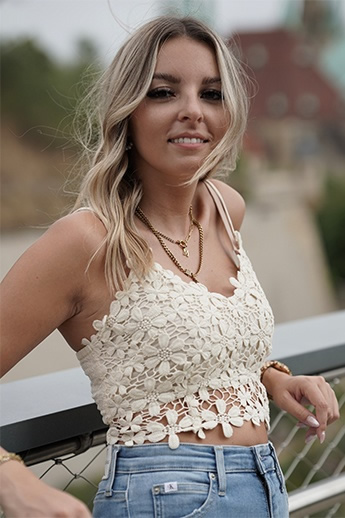 Vanessa ID20243